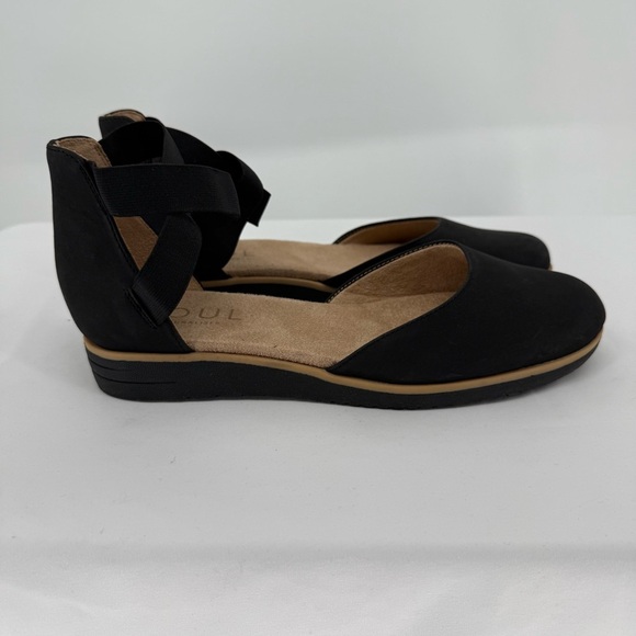 SOUL Naturalizer Intro Flat in a size 9 Black Closed Toe Sandal Comfort - Picture 3 of 10